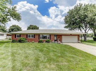 1040 Dubois Rd, Carlisle, OH 45005