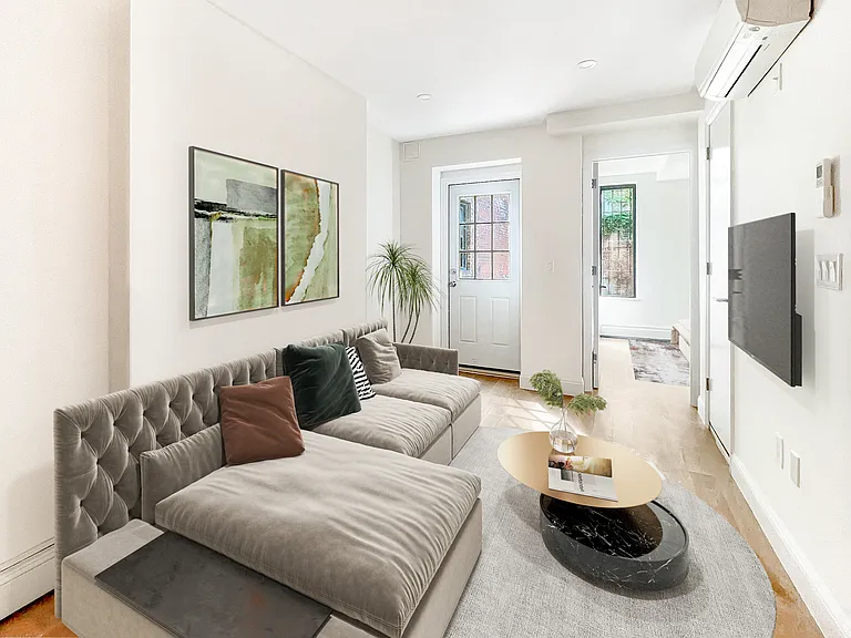 340 E 9th St #1 — Photo 2