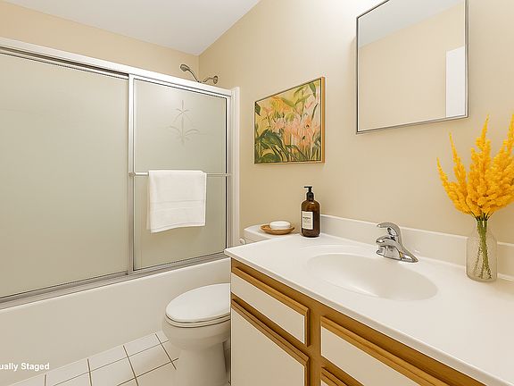 4th image of 108 Mount Clare Ave #4