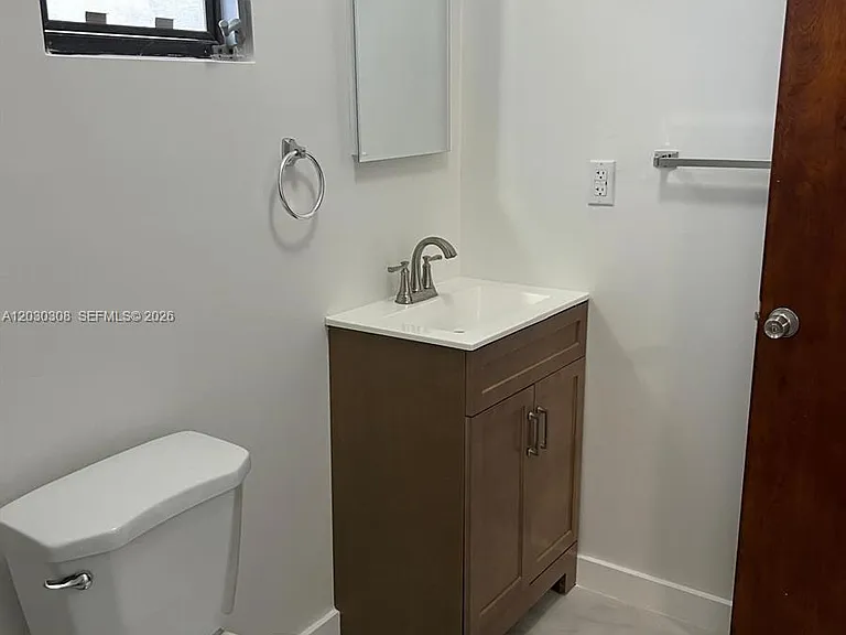 321 SW 71st Ave #2 — Photo 3