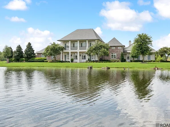 21910 Rabbit Run Dr, Baton Rouge, LA 70817
