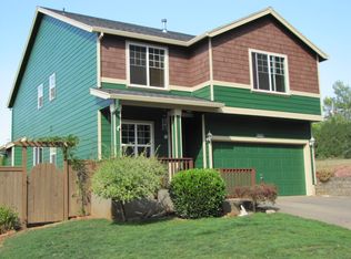 37957 Hamilton Ridge Dr, Sandy, OR 97055