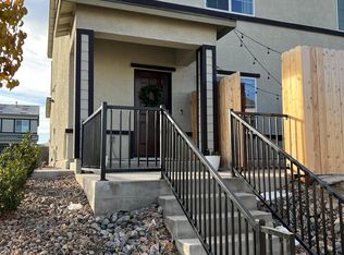 413 Autumn Breeze Cir, Reno, NV 89511