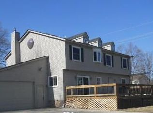 4907 Greer Rd, West Bloomfield, MI 48324