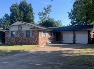 212 E 31st St, Edmond, OK 73013