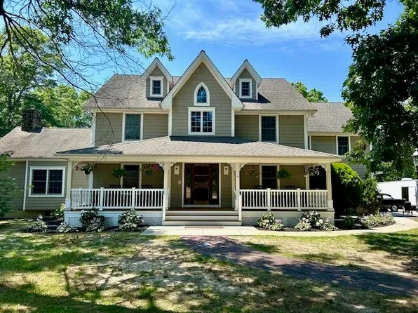 4 Hawks Ridge Ln S, Cape May Court House, NJ 08210