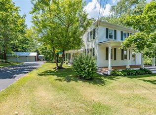 210 Davis Station Rd, Cream Ridge, NJ 08514