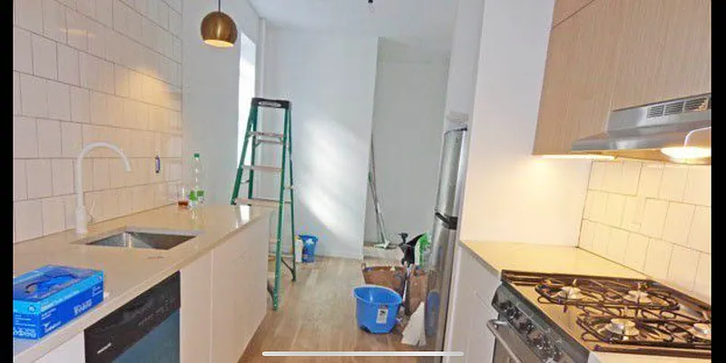 Rented by Delmark Realty LLC | media 18