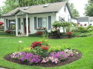 703 Saint Joseph St., South Haven, MI 49090