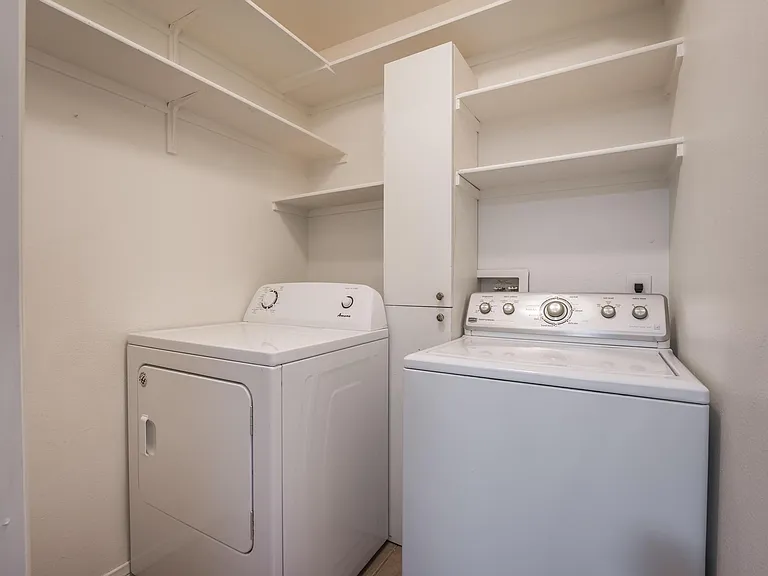 6621 W Tropicana Ave #201 — Photo 10
