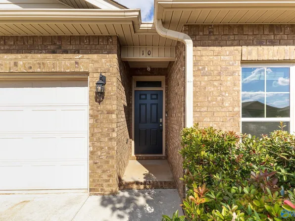 109 Creek Ridge Dr, Meridianville, AL 35759