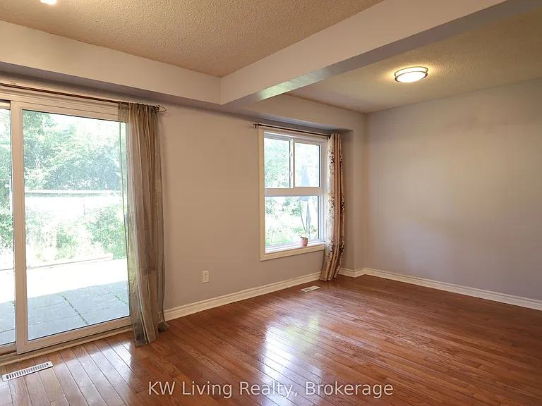 3351 Hornbeam Cres #68 — Photo 16