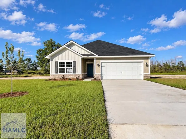 100 Cloverfield Dr SE, Allenhurst, GA 31301