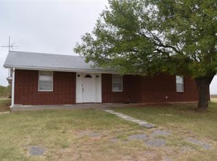 4447 Rifle Range Rd, Iowa Park, TX 76367