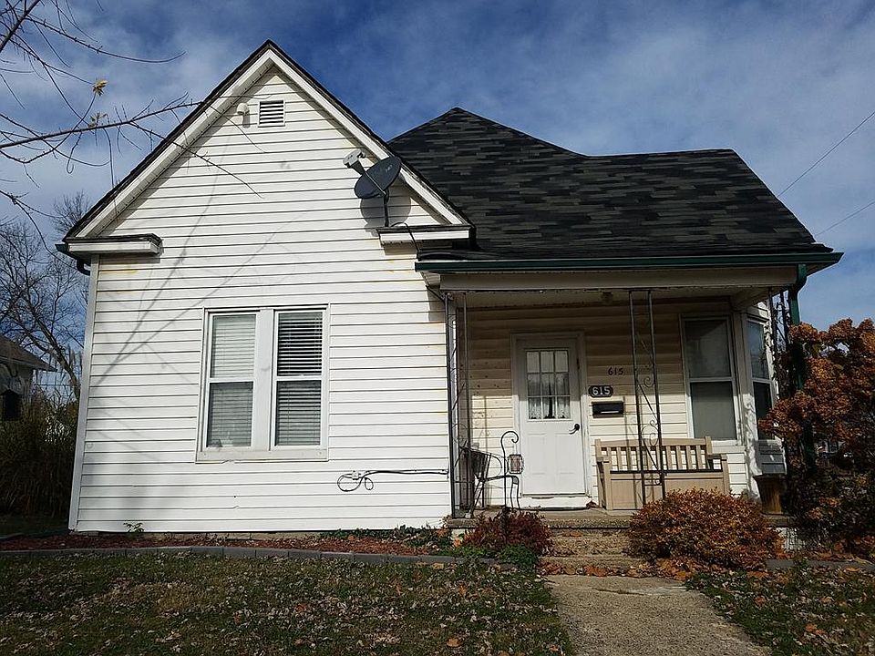 1st image of 615 E Hickory St