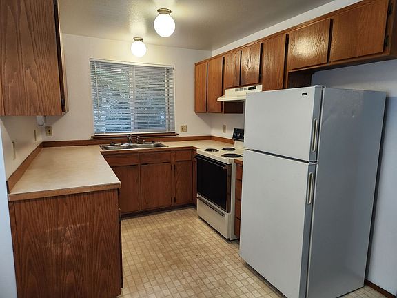 2nd image of 3440 Northwest Ave Unit 6