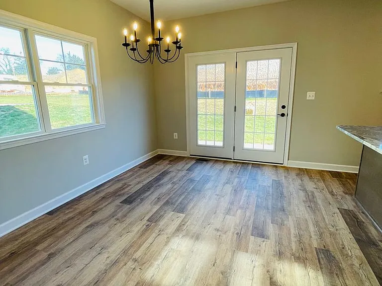 1376 Palomino Trl — Photo 26