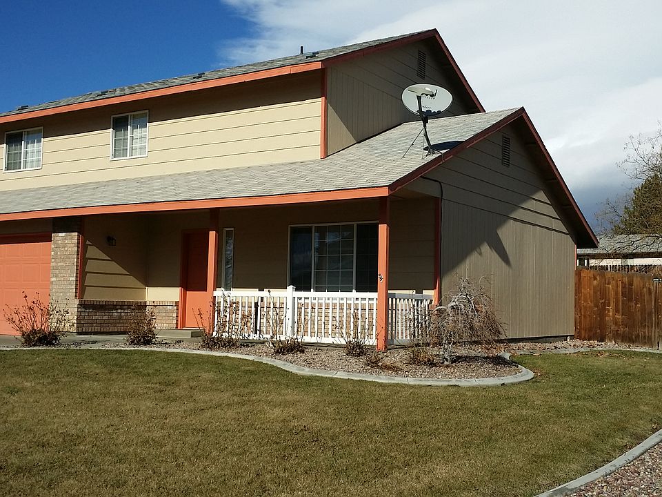 1st image of 5210 Blue Jay Ln
