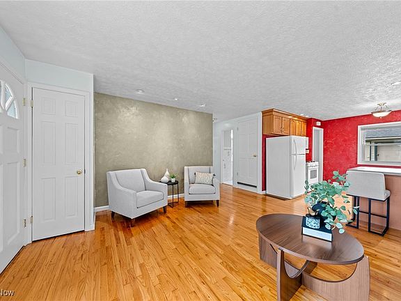 4th image of 12610 Woodward Blvd