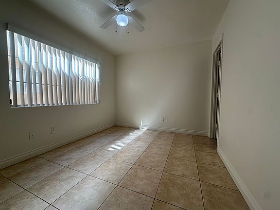 3rd image of 16 Rising Sun Ct