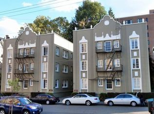 2030 NW Flanders St APT 308, Portland, OR 97209