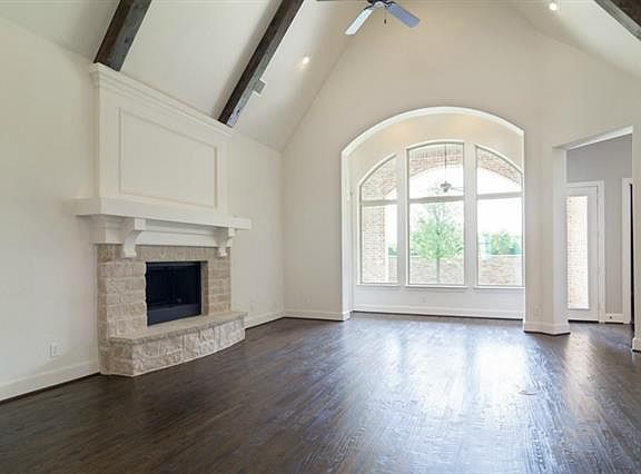 4th image of 7620 Arches Ln