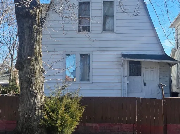 1012 S Linwood Ave, Evansville, IN 47713