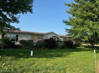 8089 Giddings Rd, Rootstown, OH 44272