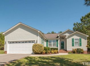 141 Sommerset Dr, Clayton, NC 27520