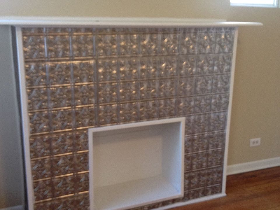 2nd image of 4913 N Avers Ave APT 1B
