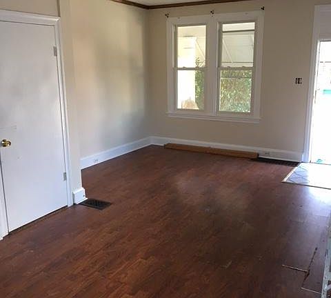 3rd image of 716 Maryland Ave