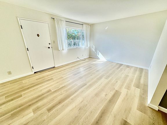 2nd image of 925 Kains Ave APT 2