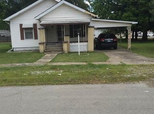 139 N Taylor Ave, Piggott, AR 72454