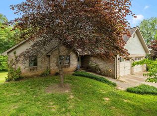 3877 Peachtree Dr, Henderson, KY 42420