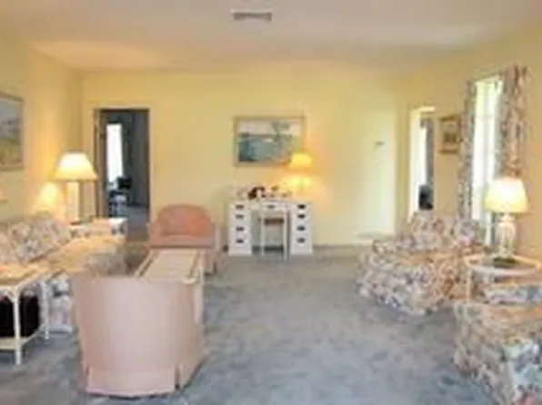 163 Silver Moss Dr, Indian River Shores, FL 32963