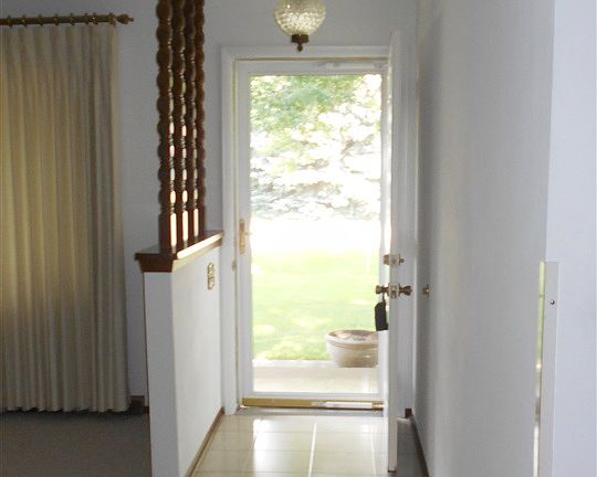 4th image of 3303 Cavendish Dr