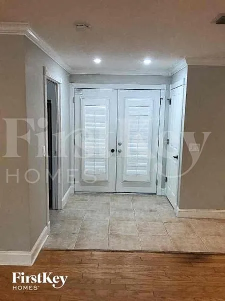 3 bed, 2.0 bath, 1883 sqft, $2,485 — Photo 4