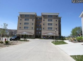 9522 Larimar Dr #BG9W, Willowick, OH 44095
