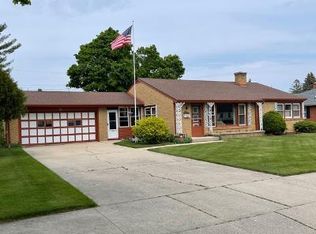 3530 Poe Ave, Racine, WI 53405