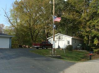 1173 E 900 S, Flat Rock, IN 47234