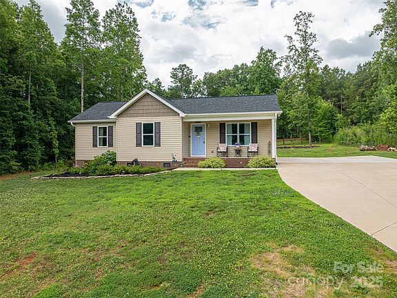 5th image of 2921 Heavners Farm Ct