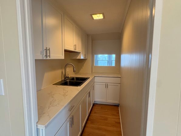 605 Pine St FLOOR 2