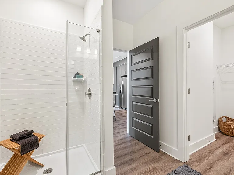 Cedar Model Bath with Standalone Glass Shower