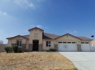 19209 Rocky Summit Dr, Perris, CA 92570