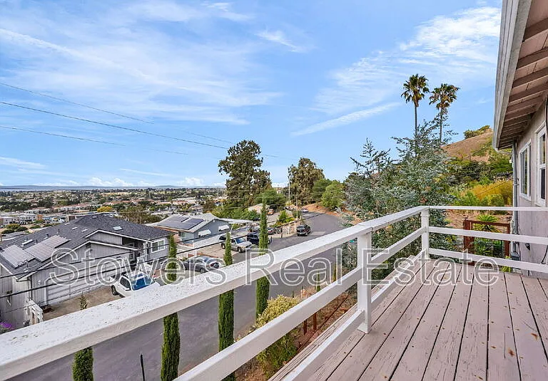25551 Maitland Dr — Photo 30