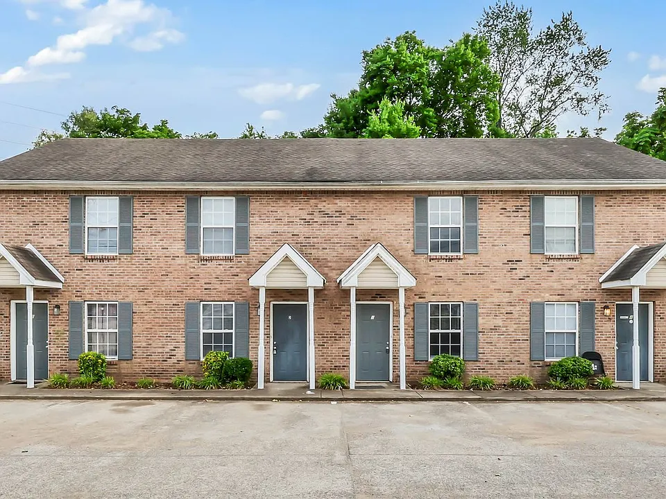 784 Cherrybark Ln #2