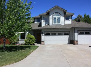 3390 NE Stonebrook Loop, Bend, OR 97701