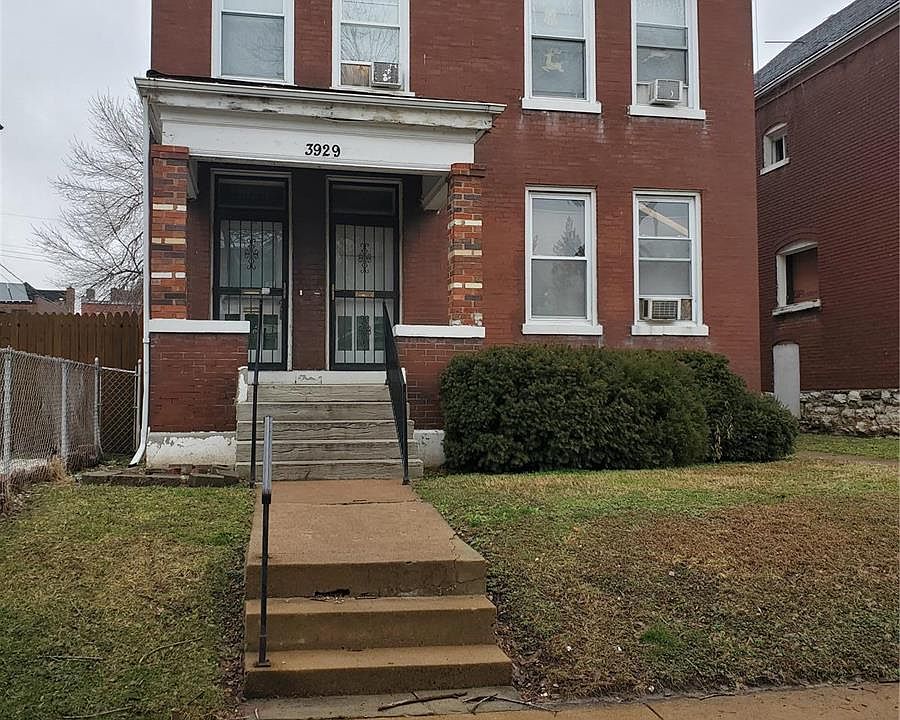 1st image of 3929 Sullivan Ave