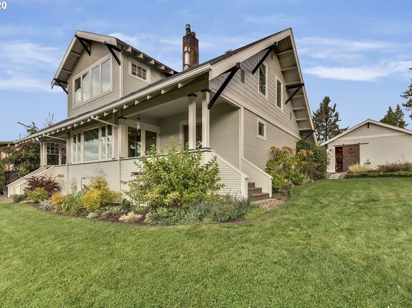 552 Ne Center Pl White Salmon Wa 98672 Zillow