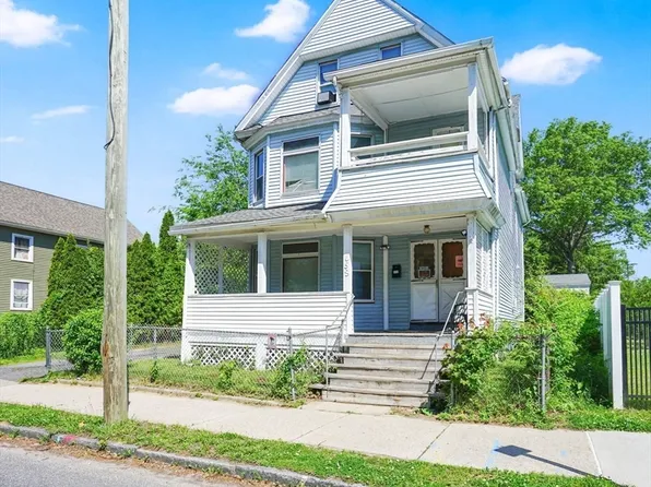 658 Union St, Springfield, MA 01109